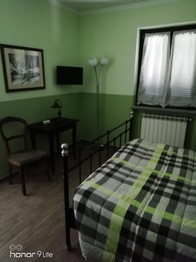 Bed and Breakfast Ospitidelpero Piozzo Exterior foto
